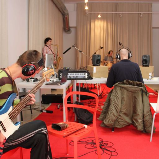 Neringa FM acoustic session - InSearch (2013-03-31)