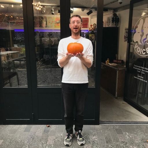 The Damn England Breakfast Show 20/10/24 [Voices Radio]