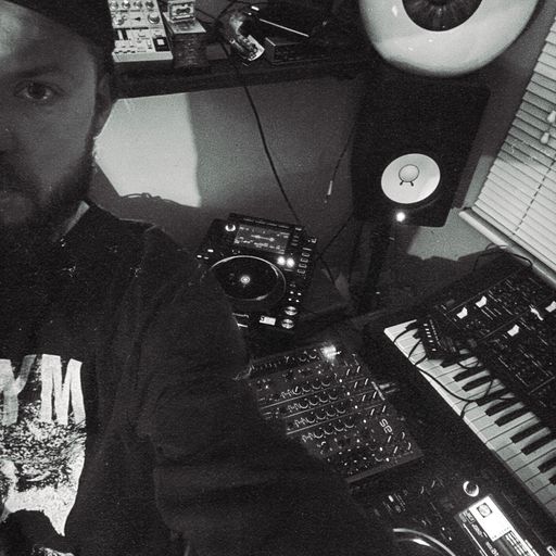 SIMPLE w/ BOB E DEMONS - 18/03/26 - Voices Radio