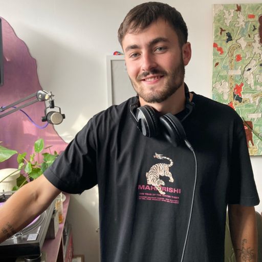 Weston (Shy Bairns) - September 2022