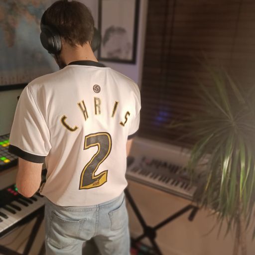Live w/ &Chris - 05/05/22