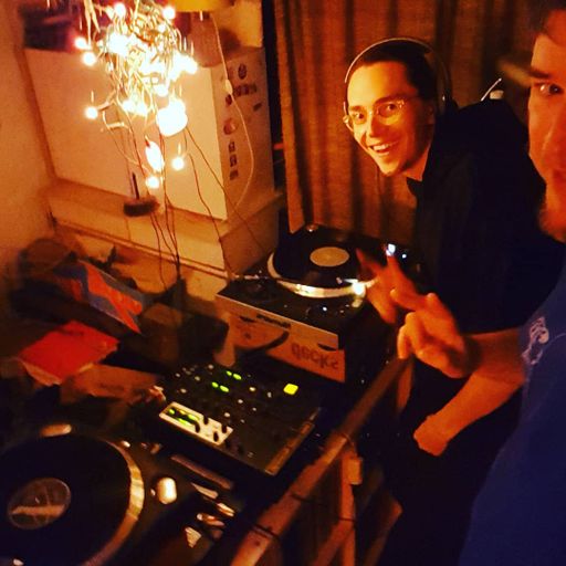 EstimuloShow w/ C.K (Regelbau, 2 Bit Crew, Safe Radio) (21 April 2019)