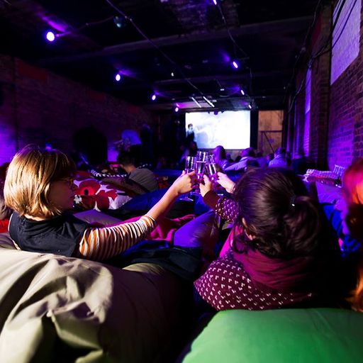 Hoxton Movies with Pillow Cineam