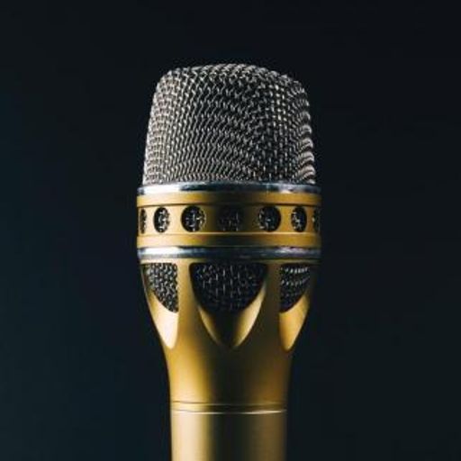 "Mikrofonpróba"  2.0. Válogatás a 80-as évek hazai és nemzetközi dalaiból Hajcser Attilával.20-10-02