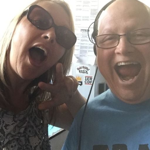 5pm Sunday with guest DJ Gillis - 90s house -Kane FM