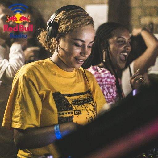 On the Floor – Jossy Mitsu b2b FAUZIA at Red Bull Music presents Refractions, fabric