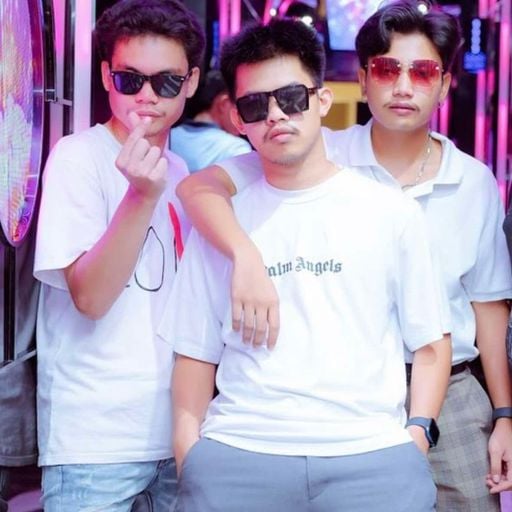 Cr.ไม่หมู อาบูดาบี #ท้าย999