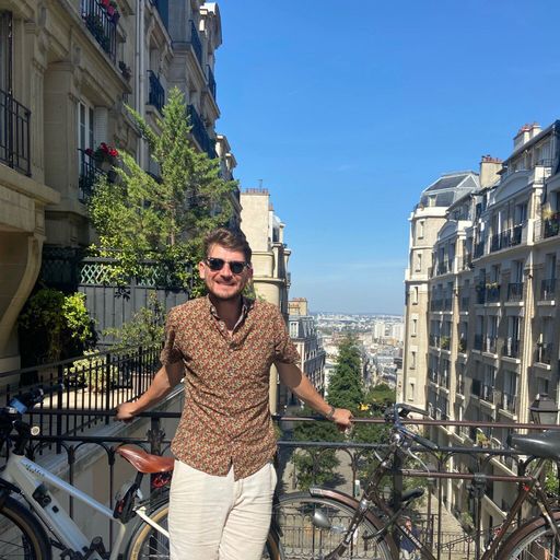 A Sunbear's Picnic - 30/03/2022