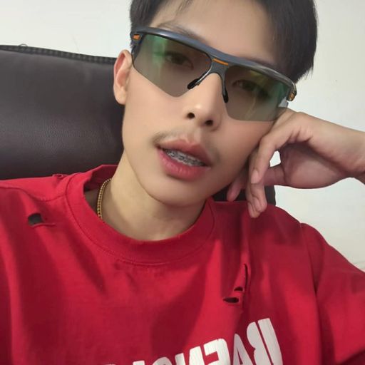 ไม่สุดหรอครับ ประธานเอฟ