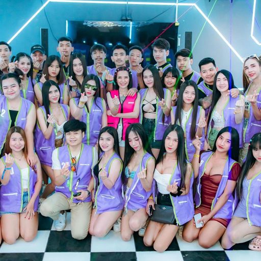 ลูกเกด กับเพื่อนเต็ม100 กับผู้ชาย120