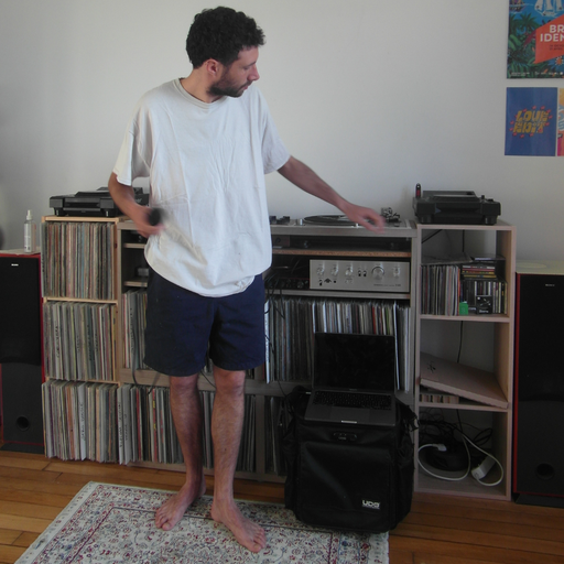 Tiño - Voices Radio - 30/03/25