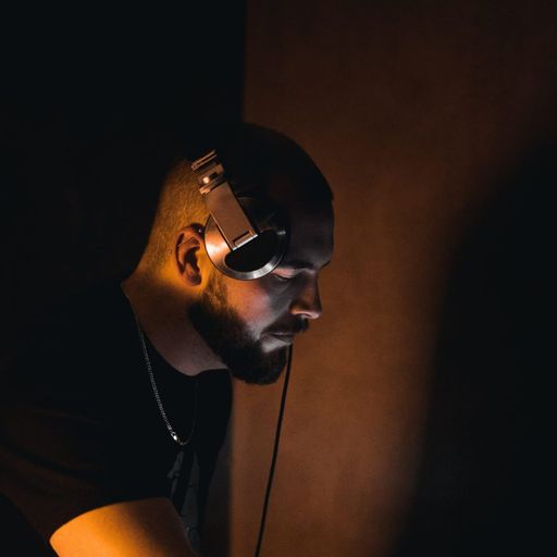 ESSEE W/ NAUGHTS - 11.03.23
