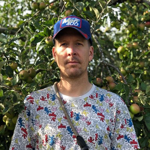 International Tribe: Jadell // 10-09-18