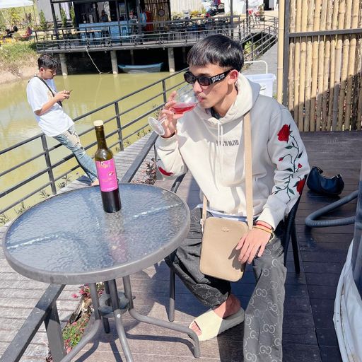 บอกแล้วอย่าผูกพันธ์ เพราะตอนจากกันมันปวดใจ By.สุด ขอบฟ้า