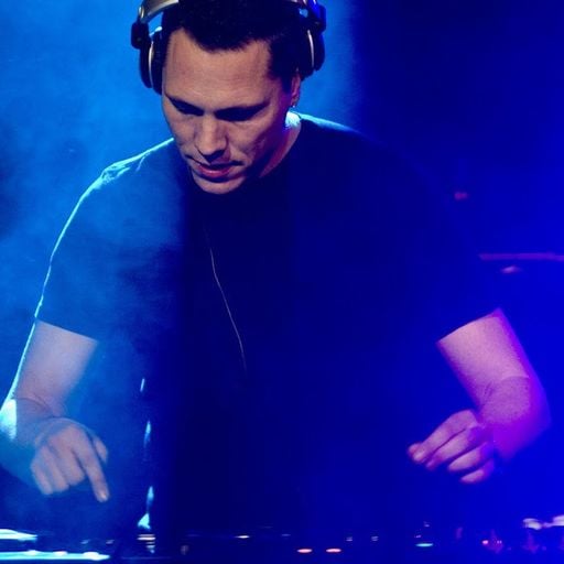 Tiësto — Fun Radio, Party Fun (France) | Club Life | 12-04-2009