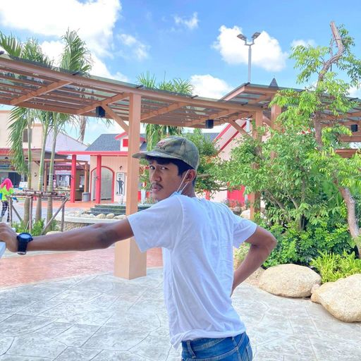 เหม องค์ดำจันทบุรี