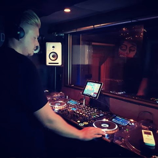 Klik w/ Tom Laidlaw - 10.08.18