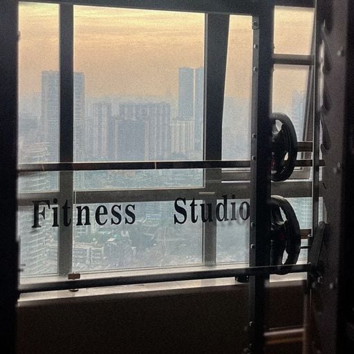 ROOMIES w/ MOBILEGIRL - Music For The Hotel Gym - 20th March 2025
