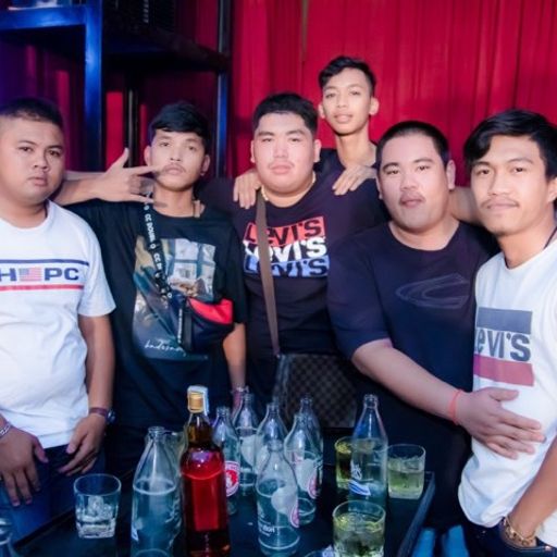 ชุมชนรองแอ๊ด Byล.น.ย.