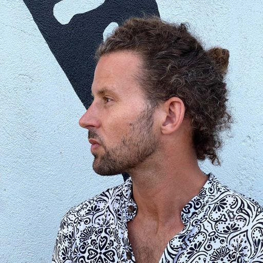 Full Circle w/ Chichi Banana (takeover) - 17/01/24 - Voices Radio