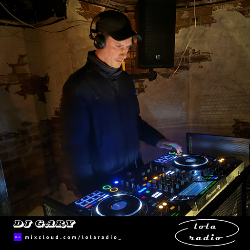 Lola Radio | LR Advent Calendar | dj gary 001 | 02.01.25