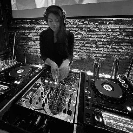 Cool Out Corner w/ Karla Reyes - 10/08/22