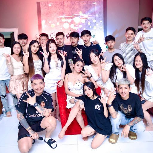 Happy birthday  นุนิว Mc แน็กหำย้อย