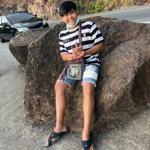 ไม่ดมไม่เคี้ยว เธอจะไม่เลี้ยวเลยใช่ไหม Byบูม ศุภกร. คุณส่ง