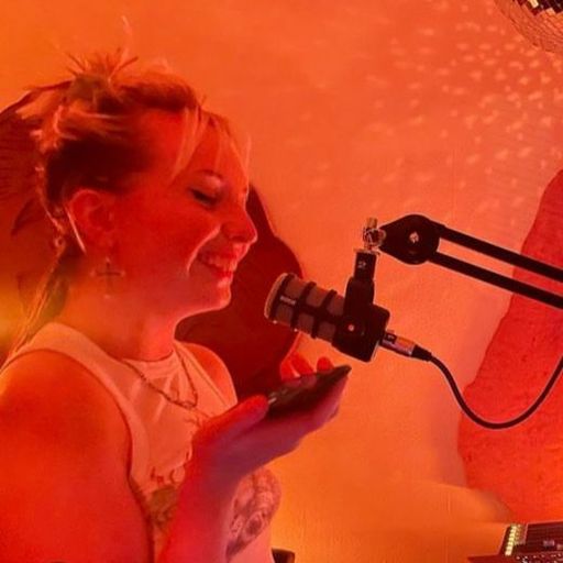 Elaine's Hotline Thing - August 2023