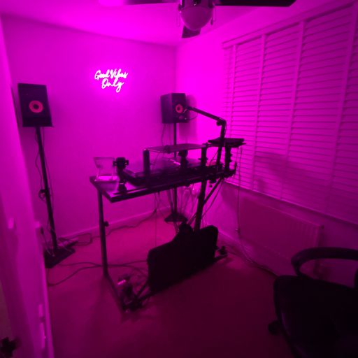 Jay_E Live! A bit of Sunday Soul