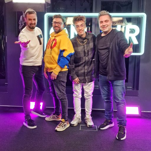 Kiss Kiss in the Mix 17 noiembrie 2022 Retro Party invitati Macora si Arkanian