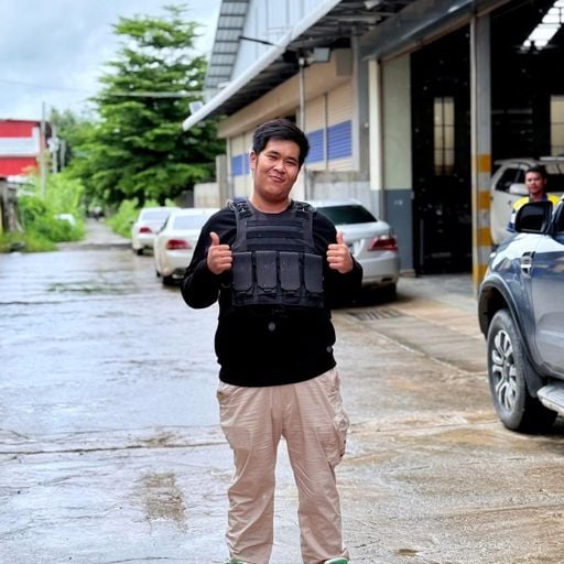 เฉินรุงรัง U.W.S.A