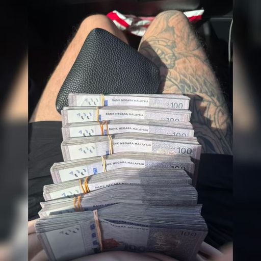 DJ'YE【永 Private Mix'25】《Leona Lewis - Bleeding Love X 晚巧 - 蟲兒飛 X 周杰倫 - 一路向北》Mixtape 2x25