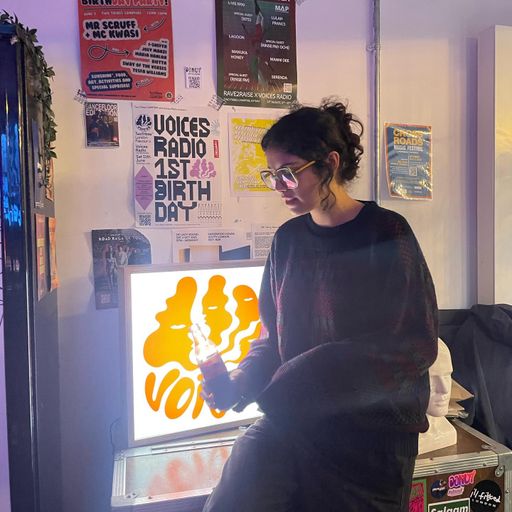 Bouquet Canyon Drive Thru w/ Ali 04/12/25 - [Voices Radio]