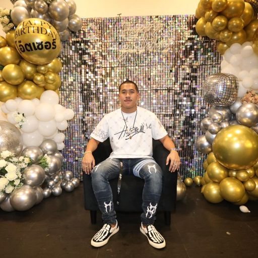 ไม่มีเงินไว้ซื้อใจใครมีแต่ใจไว้ซื้อใจคน Byโอ๊ตเซอร์.