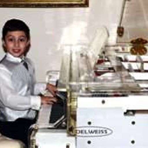 A Bit of Everything with Helen Dooley of The Cheek of Her and Curtis & Hayley Elton. 26/6/14