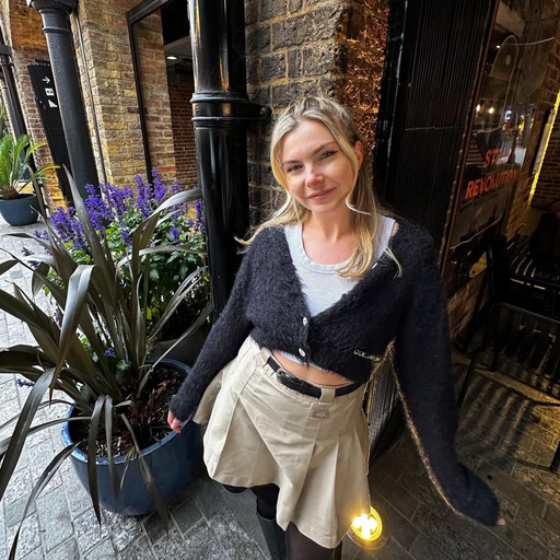 Discover Live w/ Jodie Bryant - 17/10/23 - Voices Radio