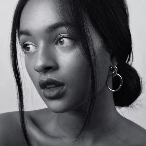 Maria Meets x Leah Marli