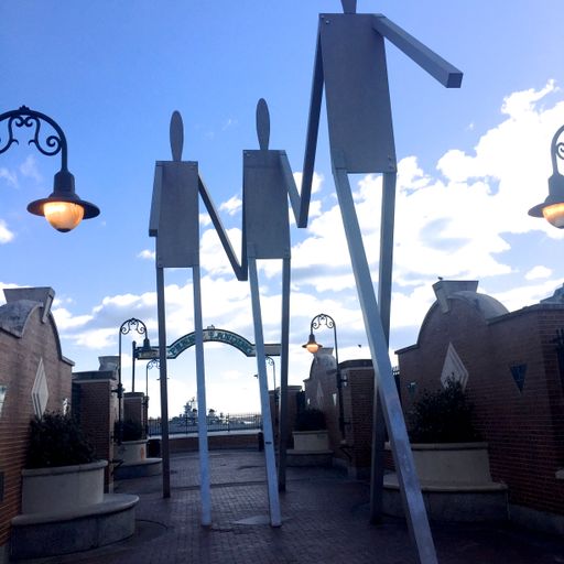 Everyone else has lost interest (Eclectic Playlist Series 8.01)