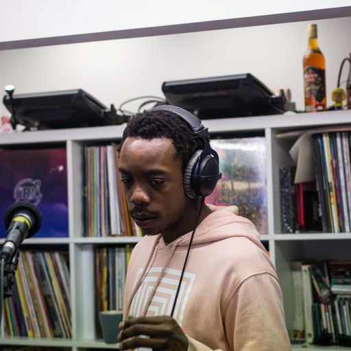 Global Roots: Thris Tian with Penya and Emma-Jean Thackray // 12-01-2018