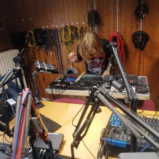 Midi Express 10_12_2024_ Où l'on disjoncte les court-circuits