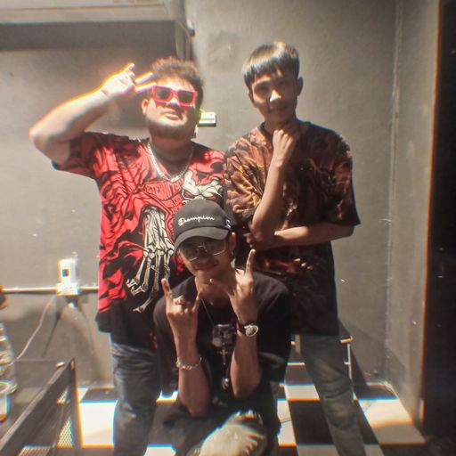 ซอยเนื้อได้เมา ซอยเราได้ทั้งคืน