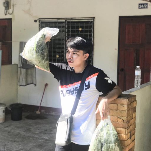 หน้าเหมือนหน่อแตดเสือกอยากได้เมียแปด by.เฟรม’น้อยยย