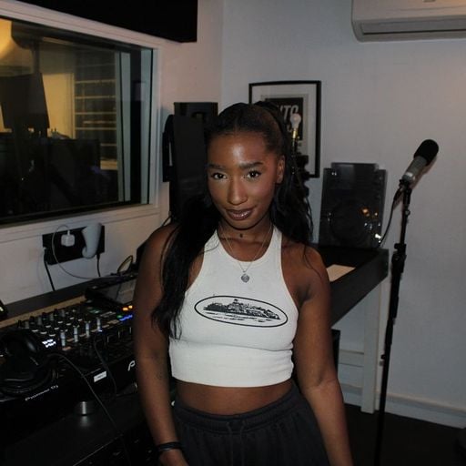Charisse C w/ Tazz Lovemore - 14th November 2025