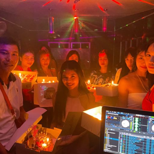 HBD น้องพลอย MC.เทียรี่ ช่าป๋ายเดะป๋าย