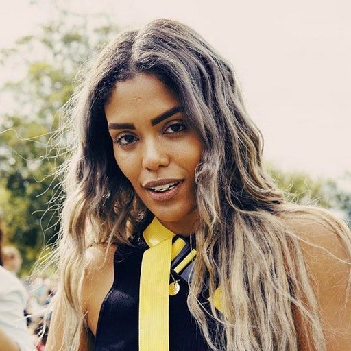 True Laurels – Domo