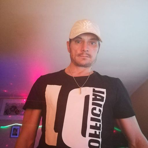 Minimal progressive tech house n° 2 2023-02-27