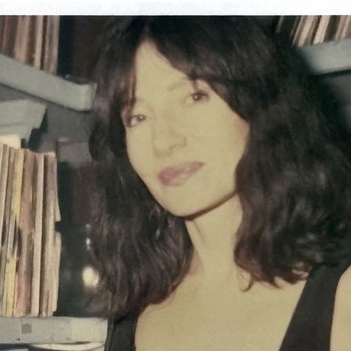 Minimal Wave w/ Veronica Vasicka - 10th June 2025