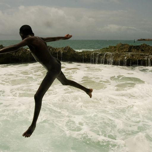 THE GLOBAL GLITCH 116