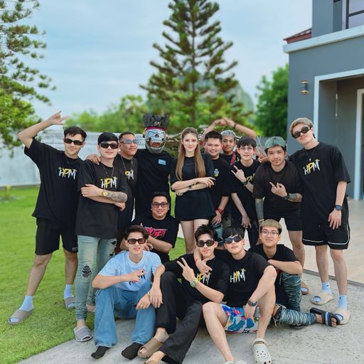 เดินไม่หยุดแล้วบอกไม่สุดเลย HBD จุฑามาศ x Mixcloud Gang